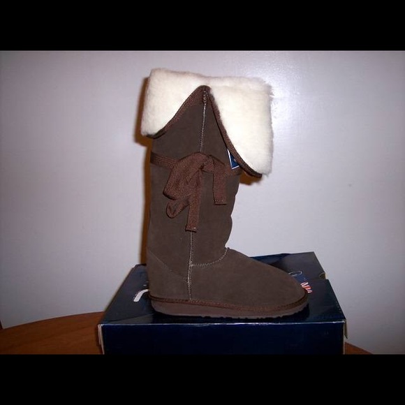 EMU Australia Women’s “Bronte Hi XTF” Boot - Picture 1 of 3